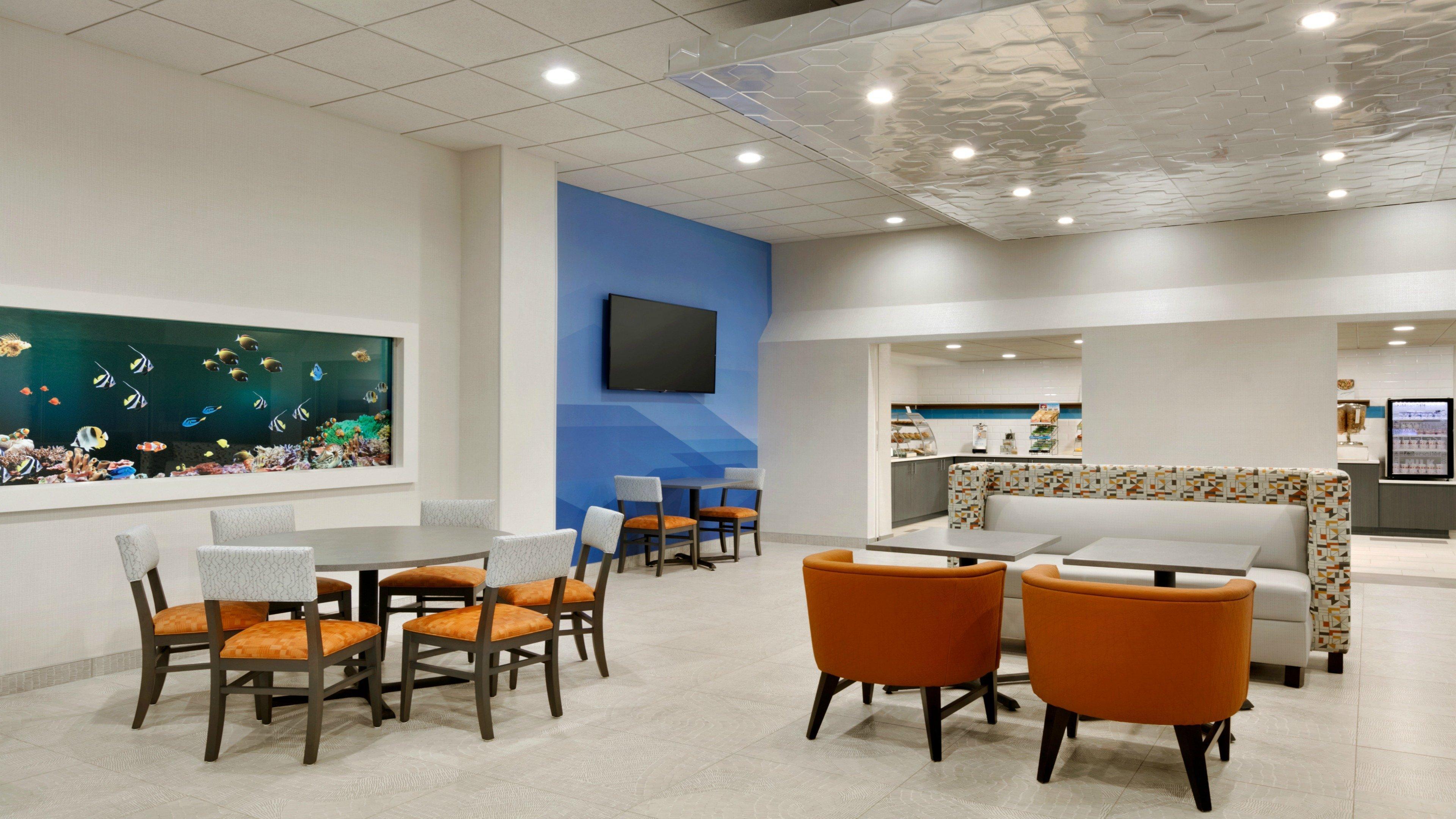 Holiday Inn Express - Williamsburg Busch Gardens Area By Ihg Екстериор снимка